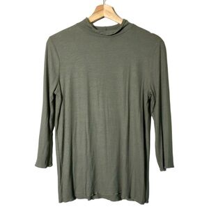 IVY ROSE 3/4 Sleeve Mock neck Olive green Top ribbed women’s Size M